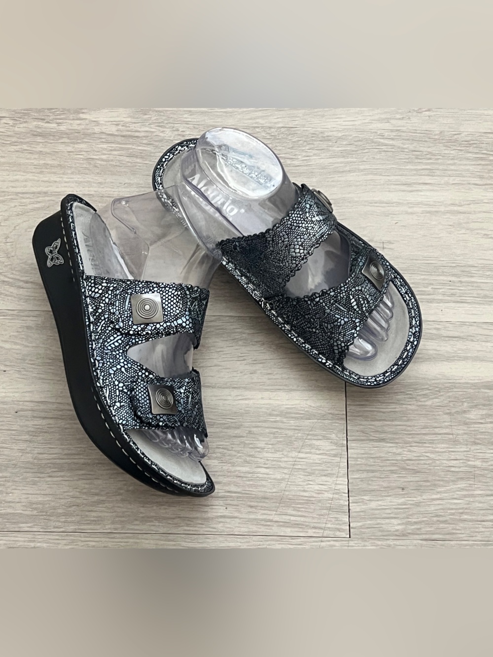 Alegria Women’s Black Silver Leather Comfort Slide Sandals EU 38